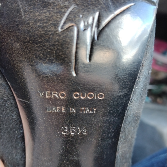 Giuseppe Zanotti High Heeled Designer Boots - Picture 7 of 11